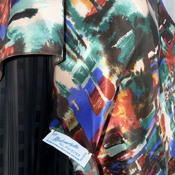 Vintage 80s Mademoiselle Large Square Satin Scarf 31x30 Abstract Green Red Cobal - Picture 7 of 11